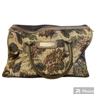 Floral vintage travel bag